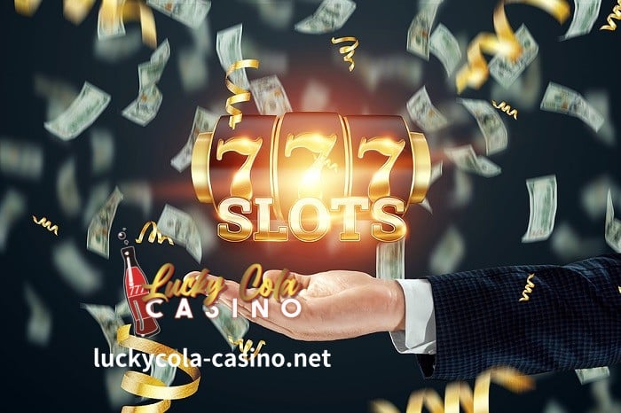 Mayroong parehong mga stand-alone na makina at progresibong slot machine network kung saan ang buong jackpot ay naipon sa maraming laro.