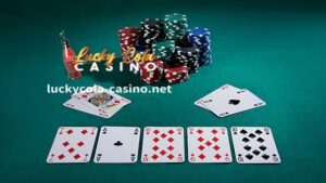 Ang iyong pag-uugali sa mesa ng poker at ang iyong pagpayag na makipag-usap sa iyong mga kalaban ay maaaring magsalita tungkol sa iyong pangkalahatang posisyon at diskarte sa paglalaro.